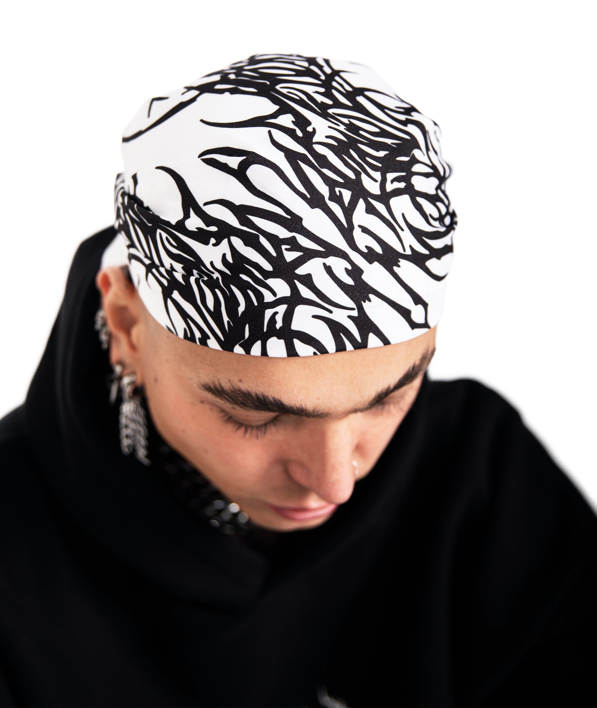 REVOLVER BANDANA - WHITE/BLACK | UNISEX