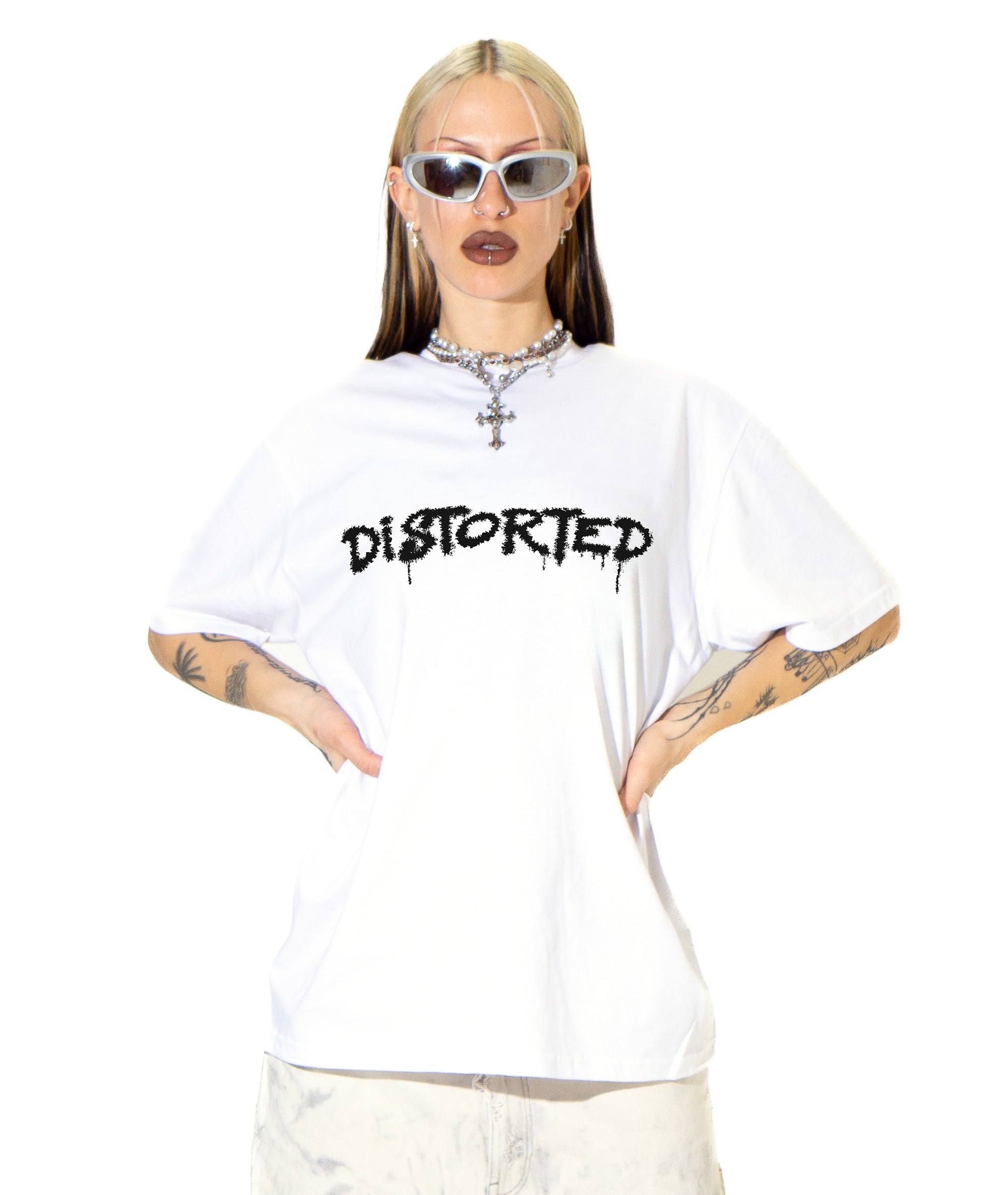 Bollmann_distorted_t-shirt_R+