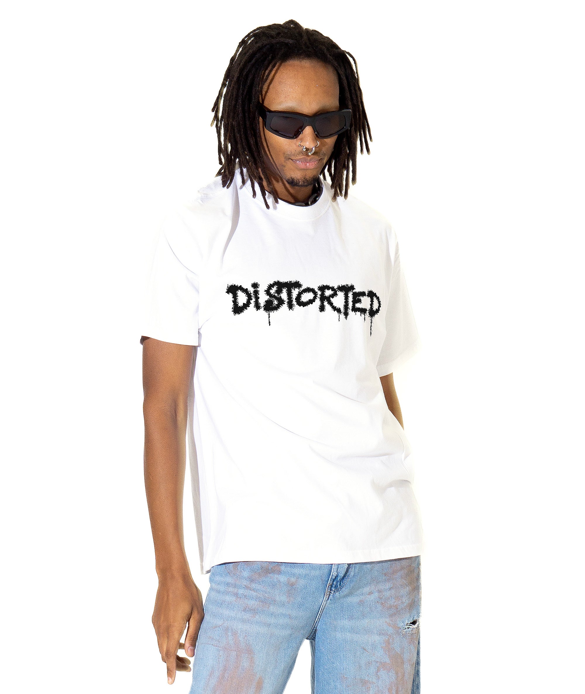 Bollmann_distorted_t-shirt_R+