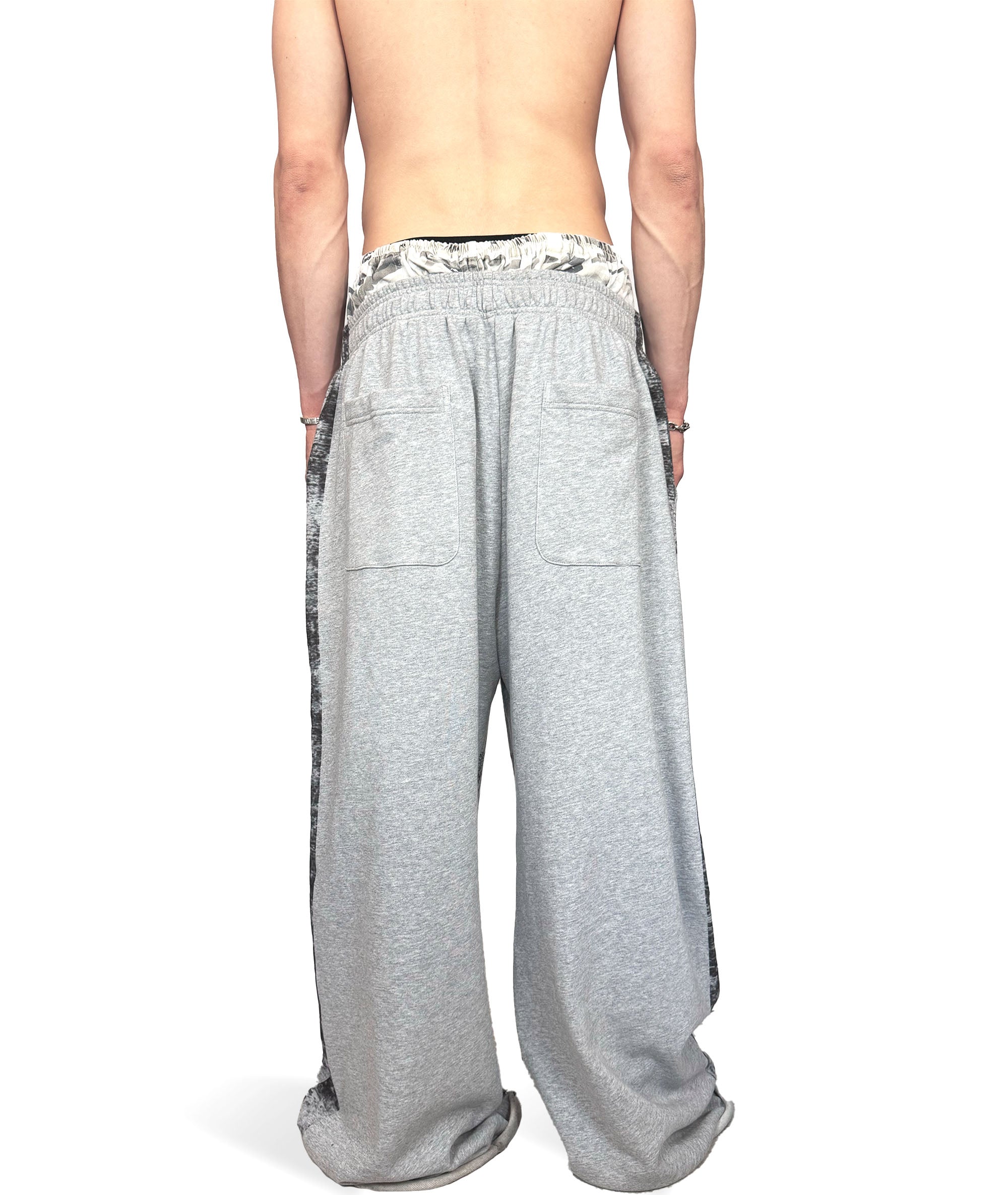U8 HOME OF THE BRAVE - SWEATPANTS | UNISEX