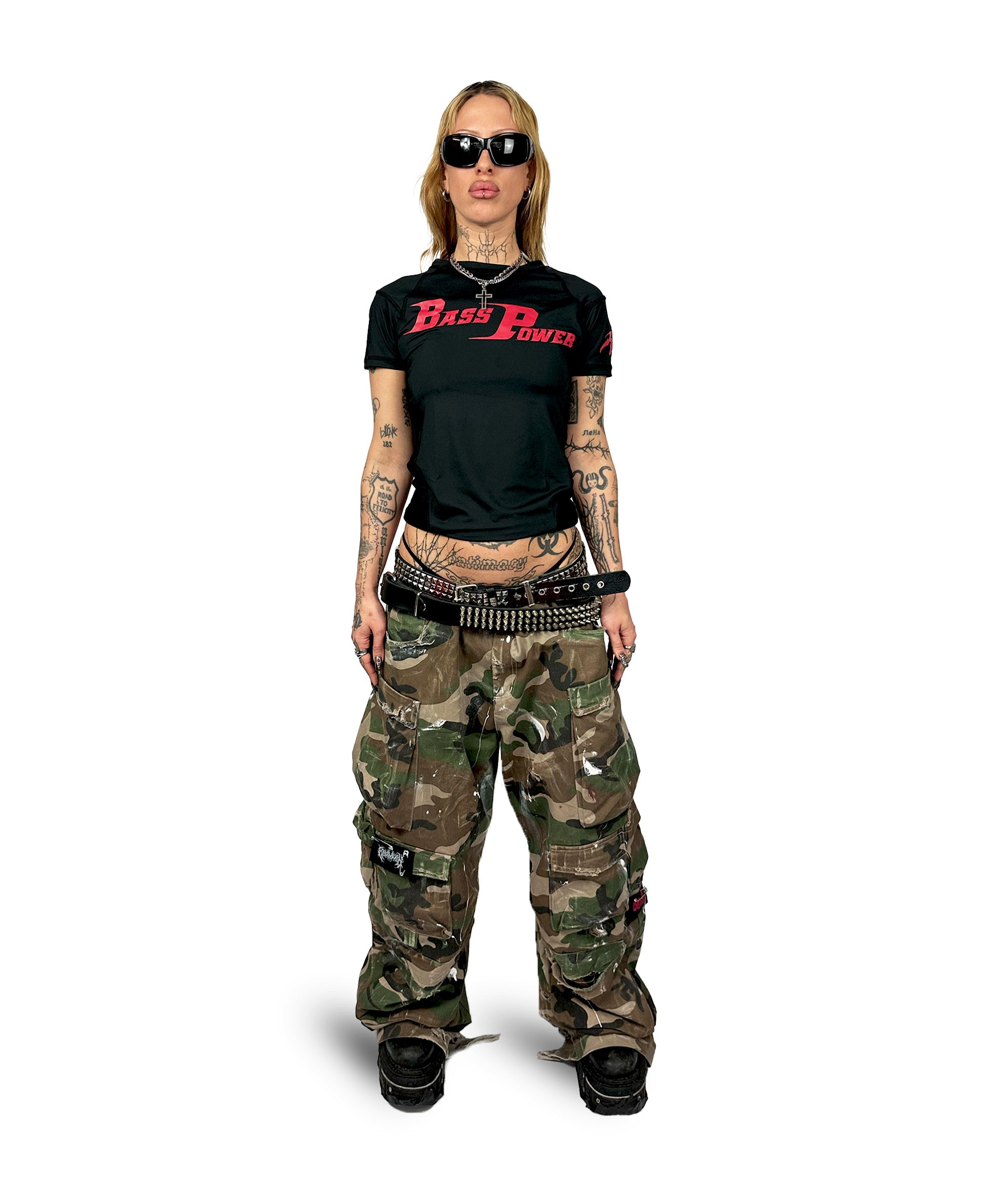 R+_T-SHIRT_BASS_POWER_FEMALE_FRONT