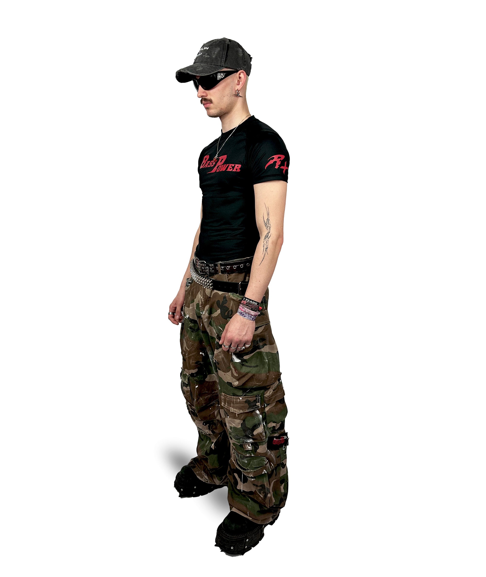 R+_T-SHIRT_BASS_POWER_MALE_SIDE