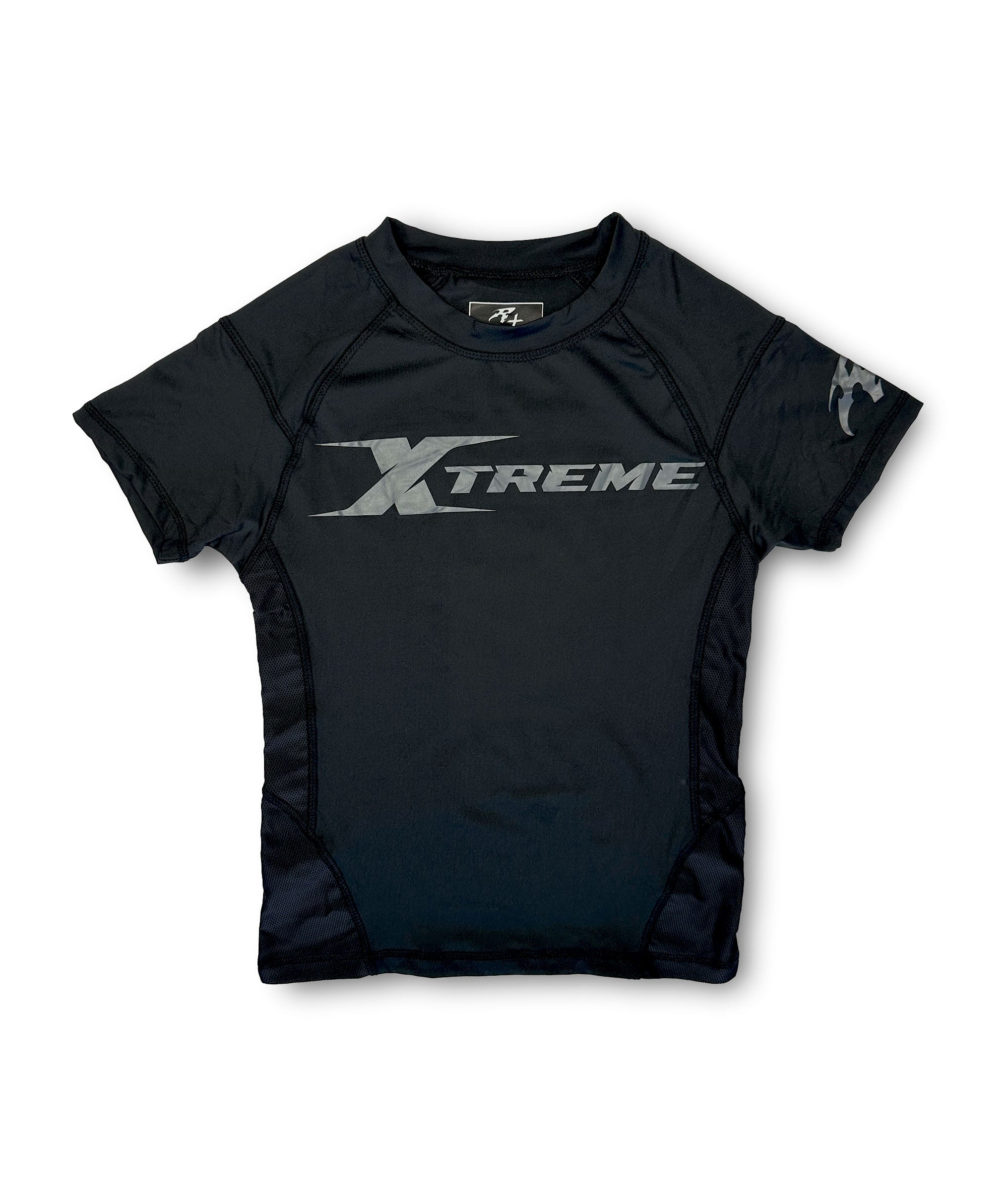 R+_T-SHIRT_XTREME_FRONT_CLOSEUP