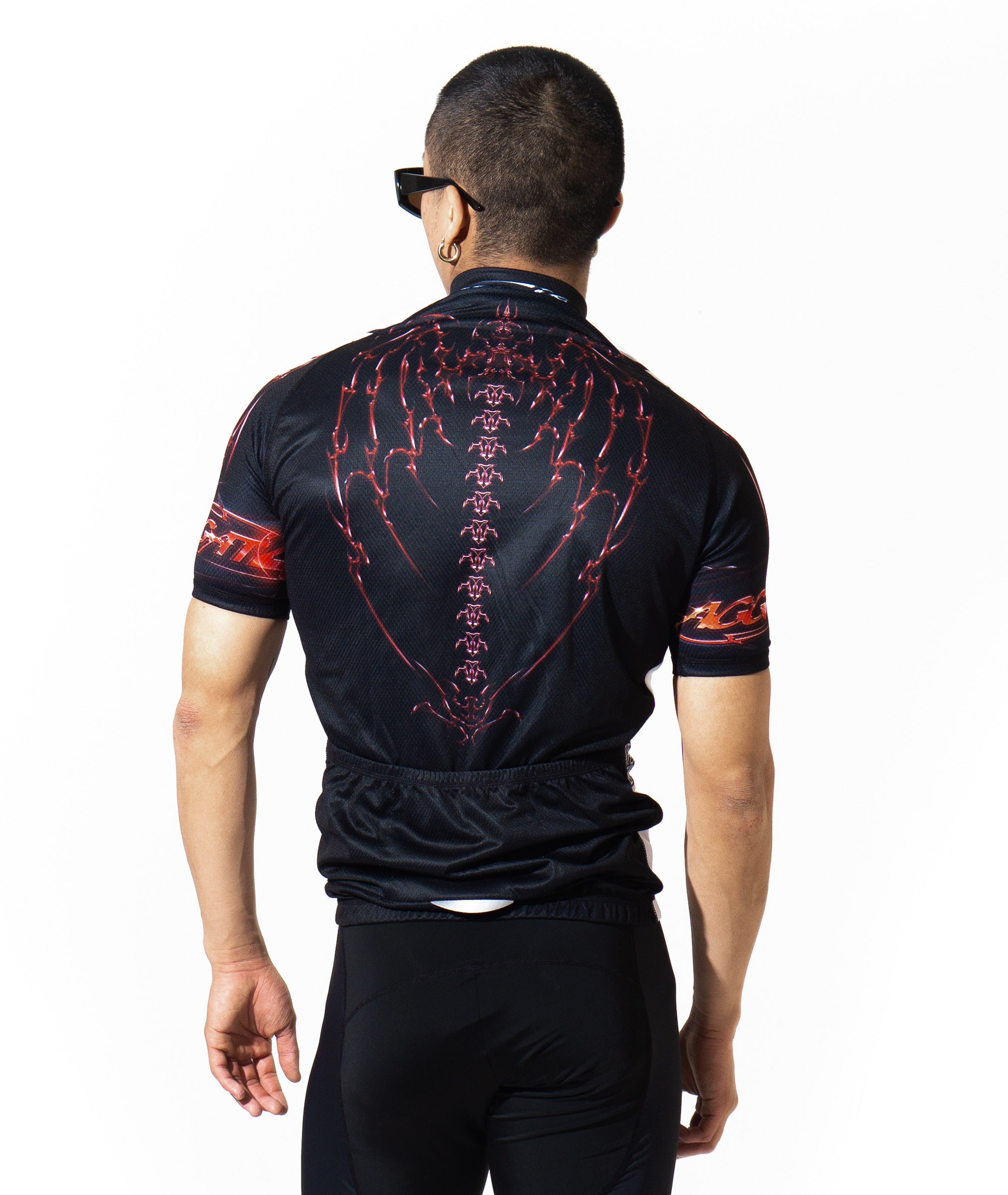 Ravemore_Cycling_Top_spine