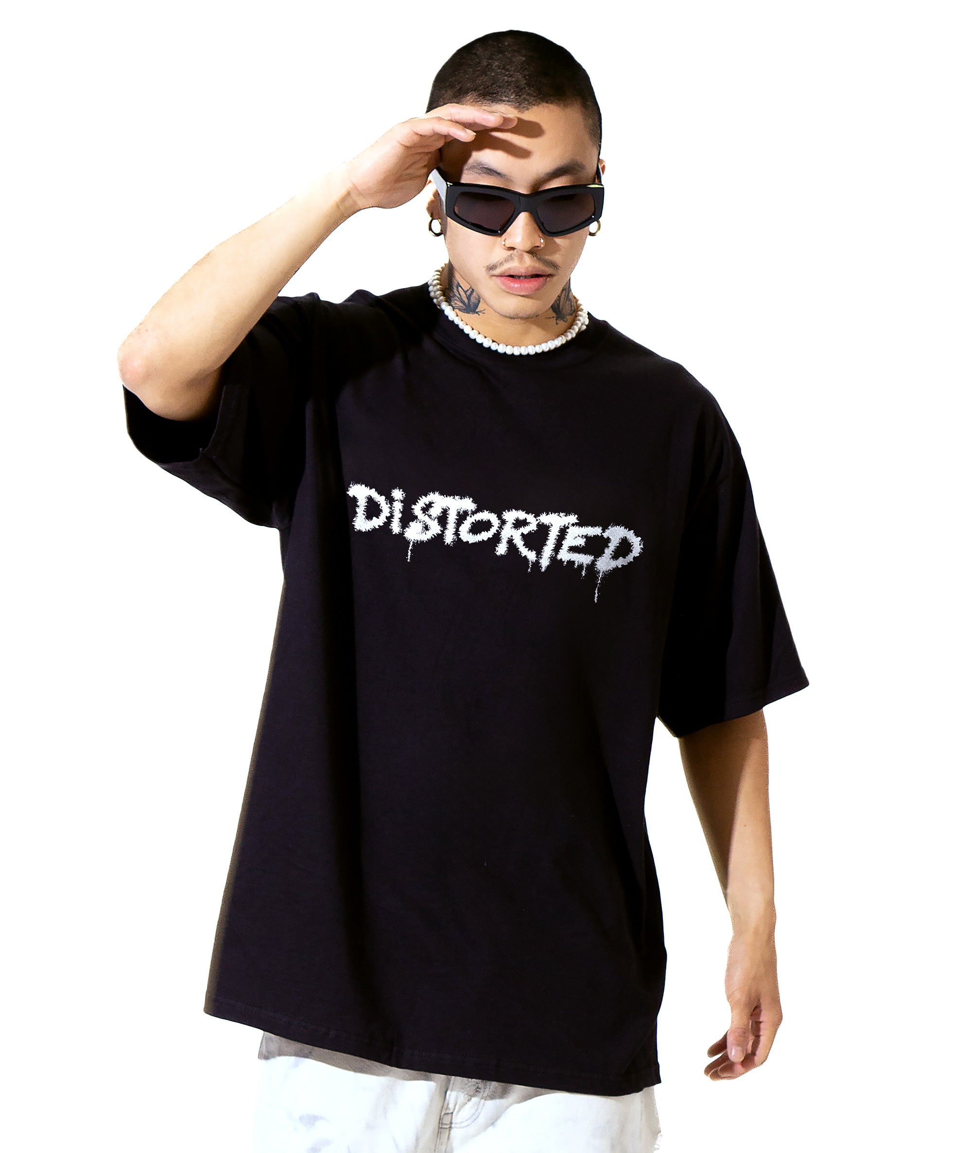 Bollmann_distorted_t-shirt_R+