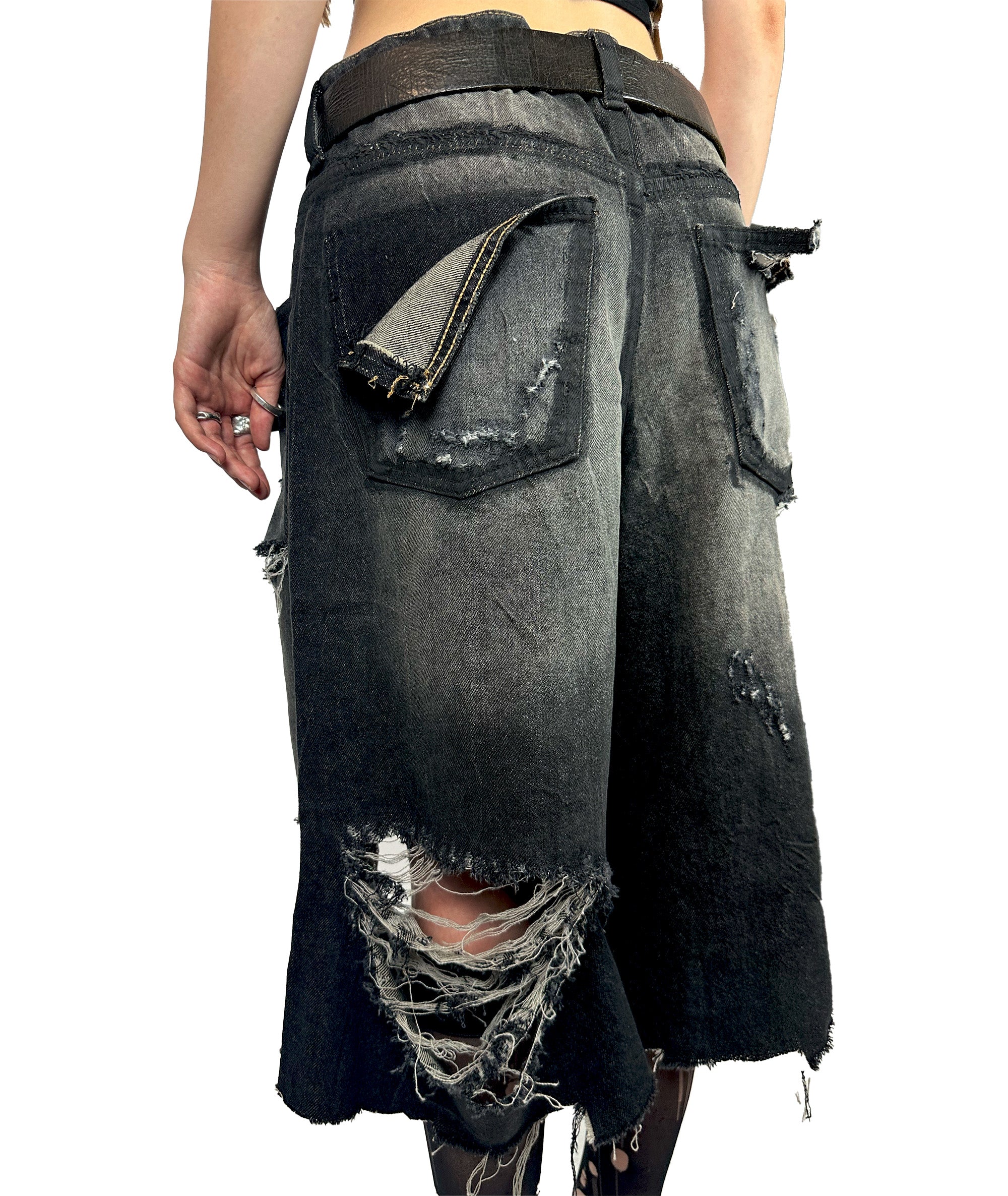 BLACK OVERSIZED DENIM SHORTS R+ BERLIN