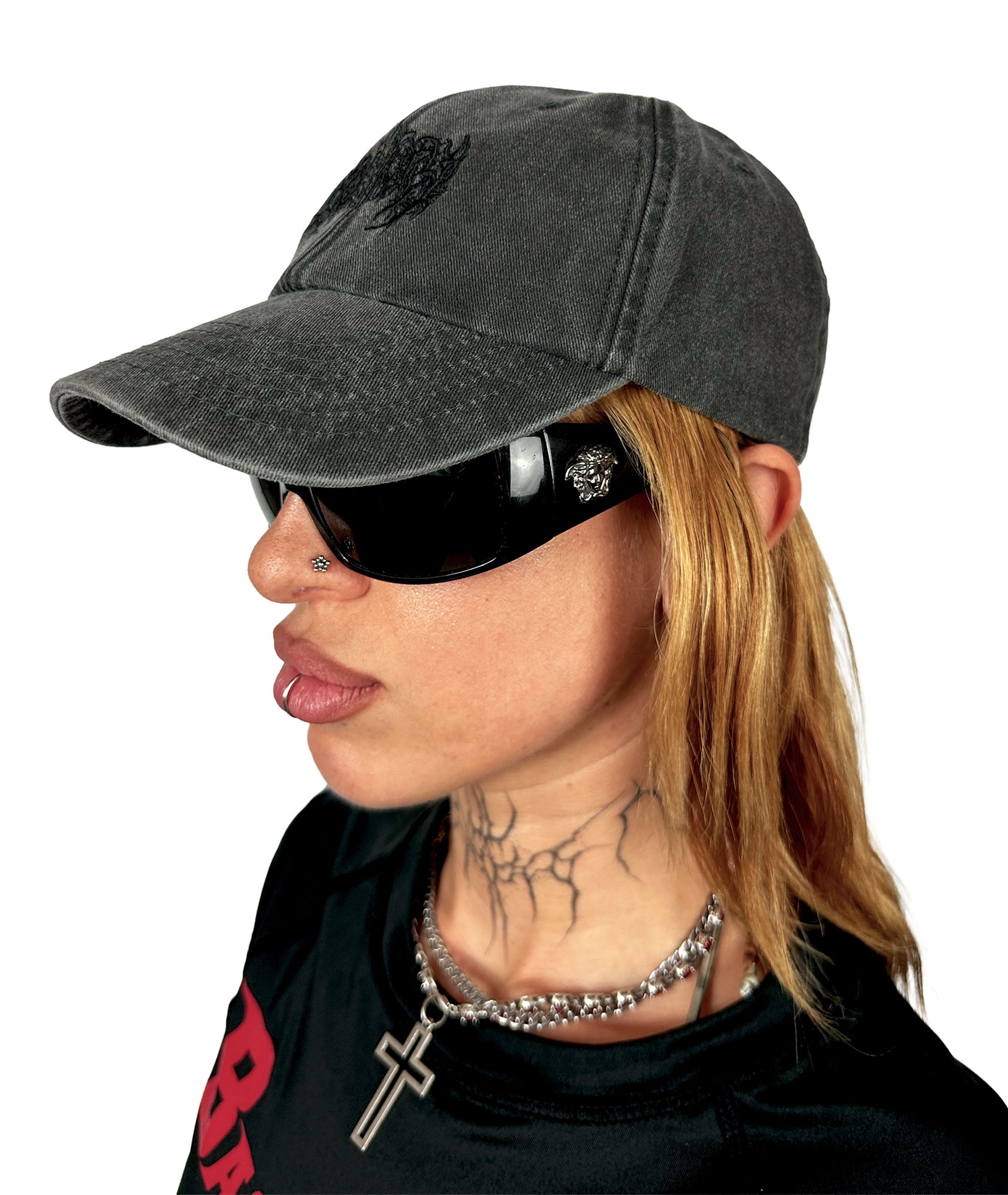 R+_RAVEMORE_SHADOW_CAP_WASHED_OUT_BLACK