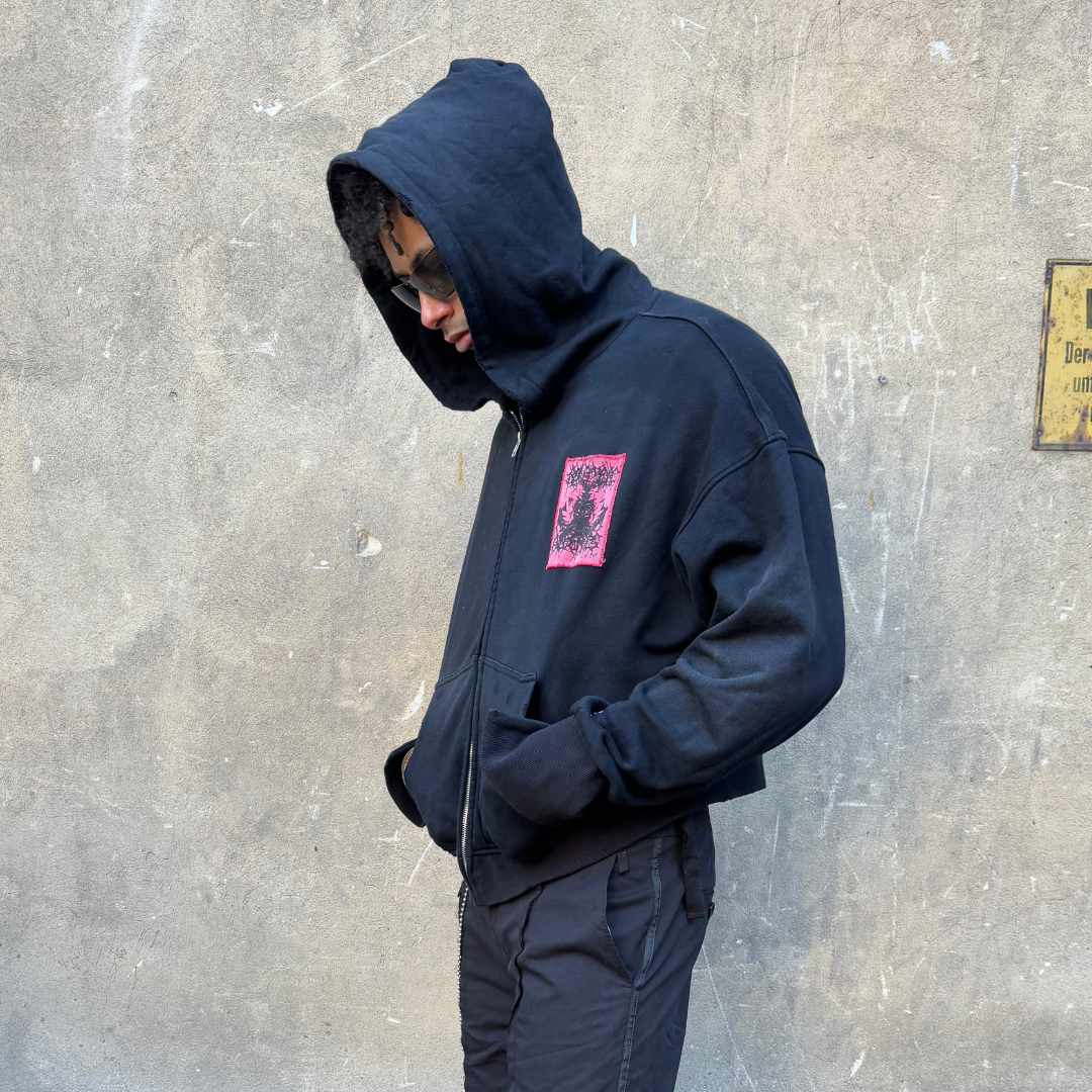 【R+】R.N.D. PATCH - ZIP HOODIE【RAVEMORE BERLIN】 R.N.D. PATCH - ZIP HOODIE | UNISEX