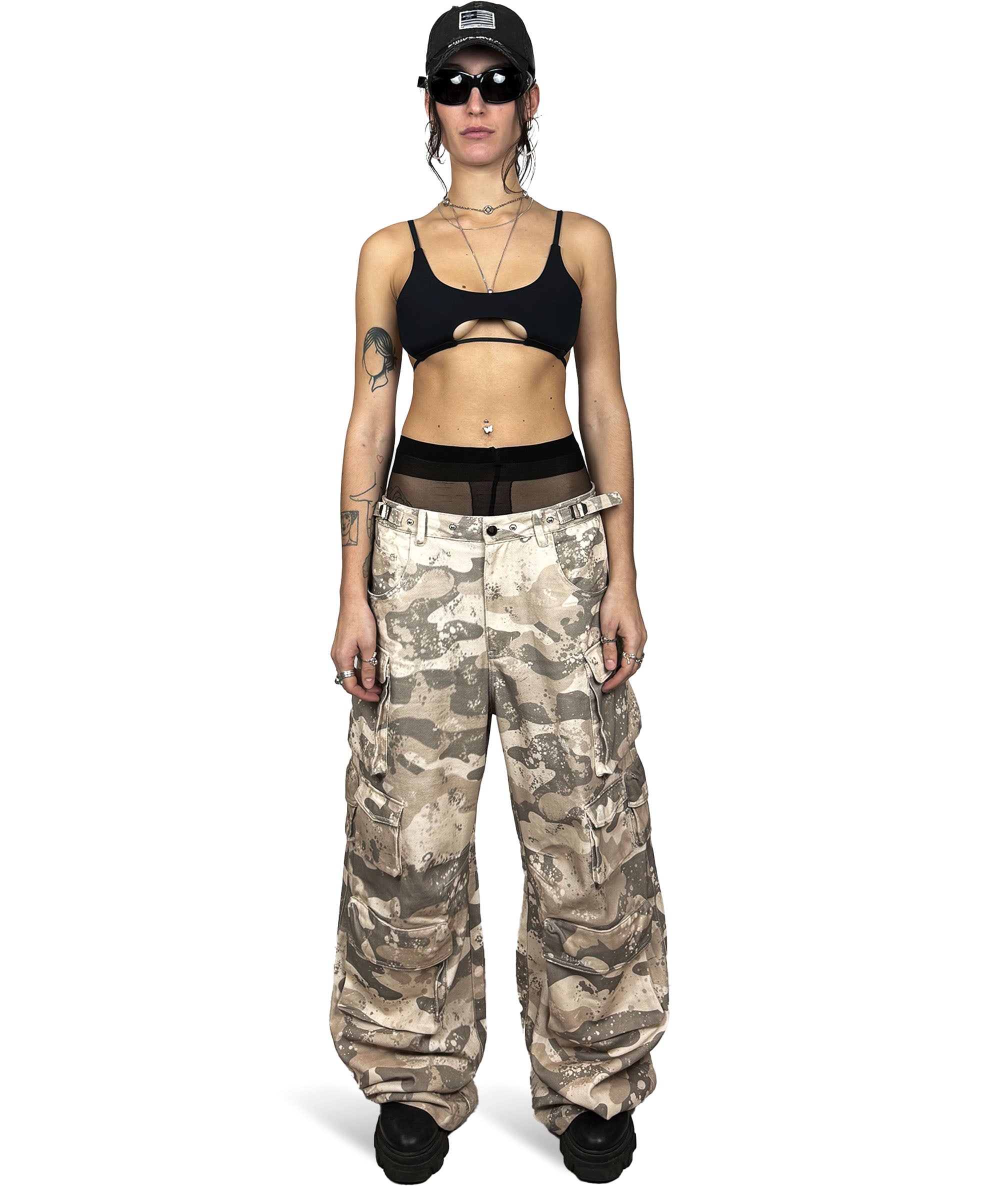white camouflage pants ravemore